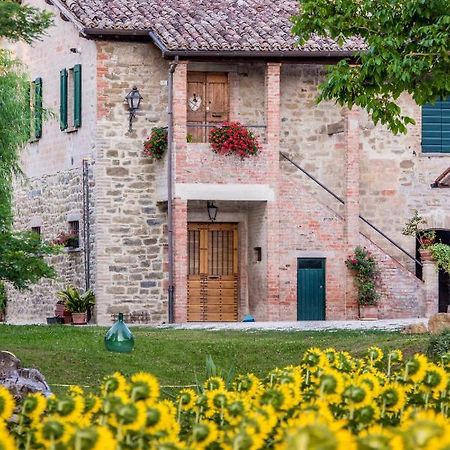 B&B Ponte La Pietra Gubbio Exteriör bild